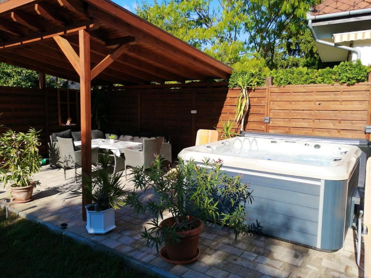 Villa Terrazza Balatongyörök Esterno foto